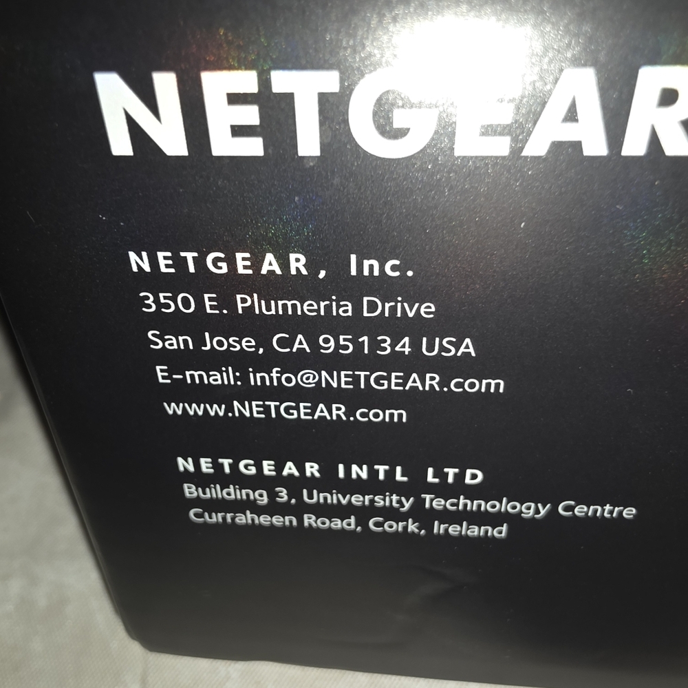 NETGEAR Nighthawk AC2300 Smart WIFI Router Model R7000P - Picture 8 of 16